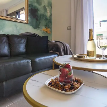 Factoria Boutique Aparthotel *